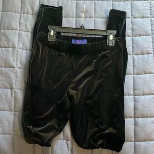 Aeropostale velvet black leggings
